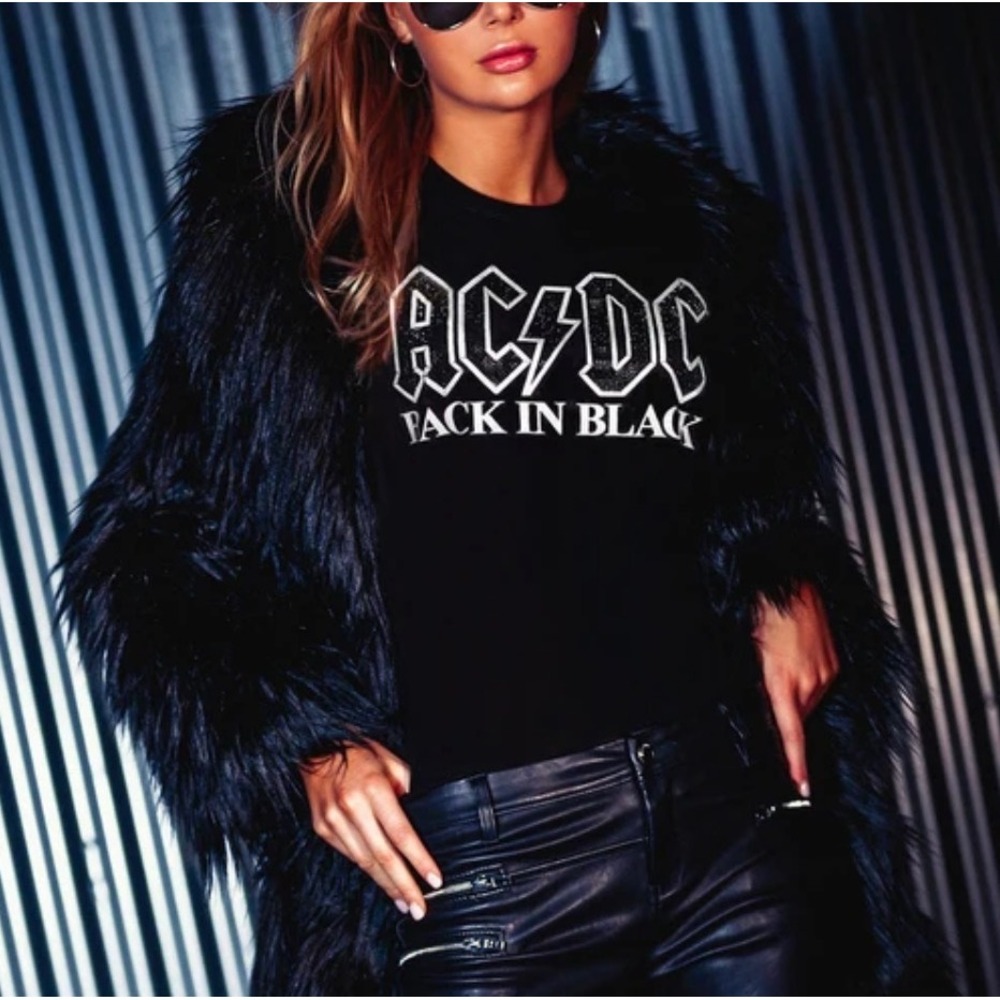 Lauren Moshi x AC/DC Back In Black Graphic Tee Black XS New